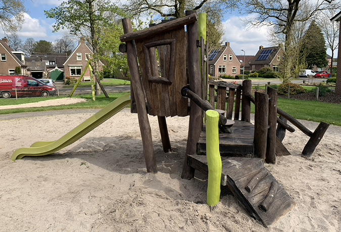 Jan Haarstraat - glijbaan